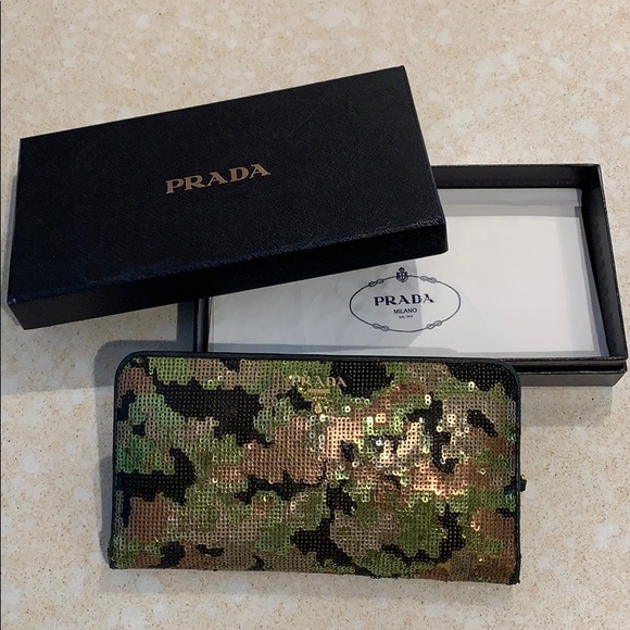 Prada Sequin Paillettes Camo Camouflage - Picture 1 of 11